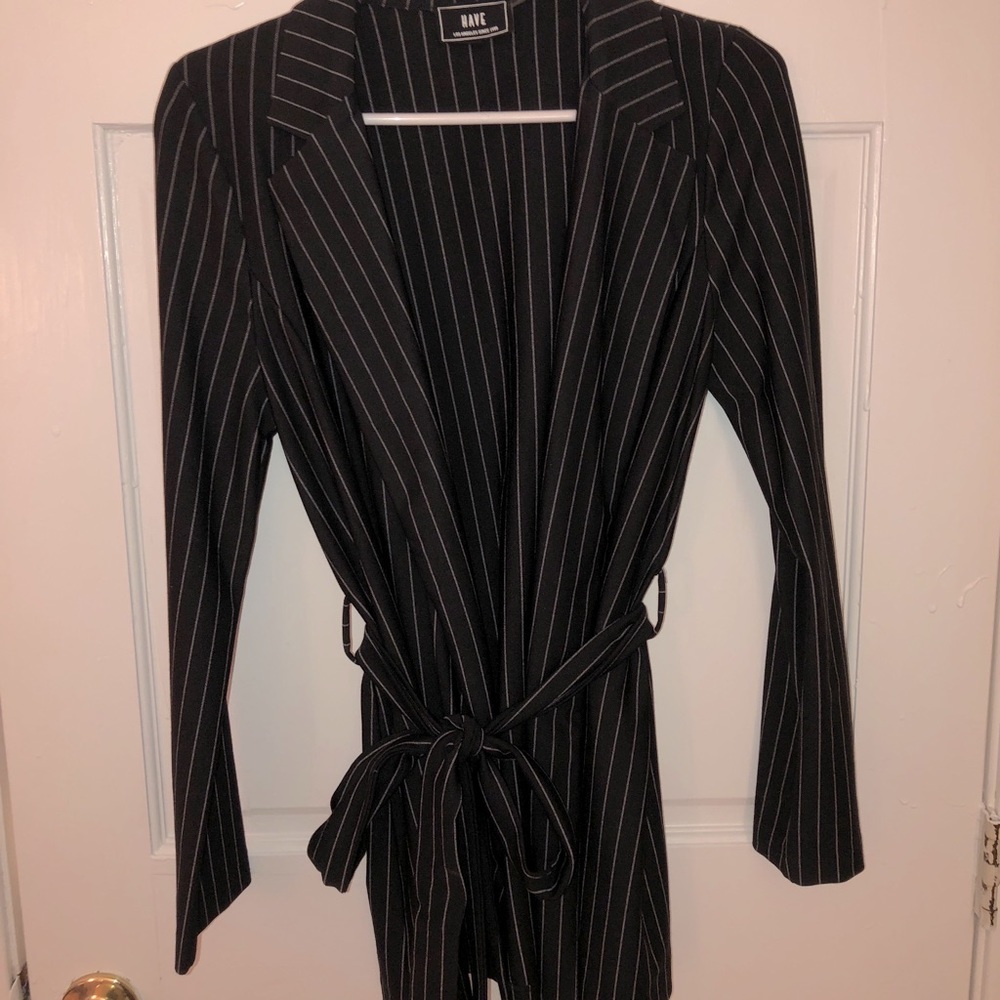 Small blazer- black & white striped